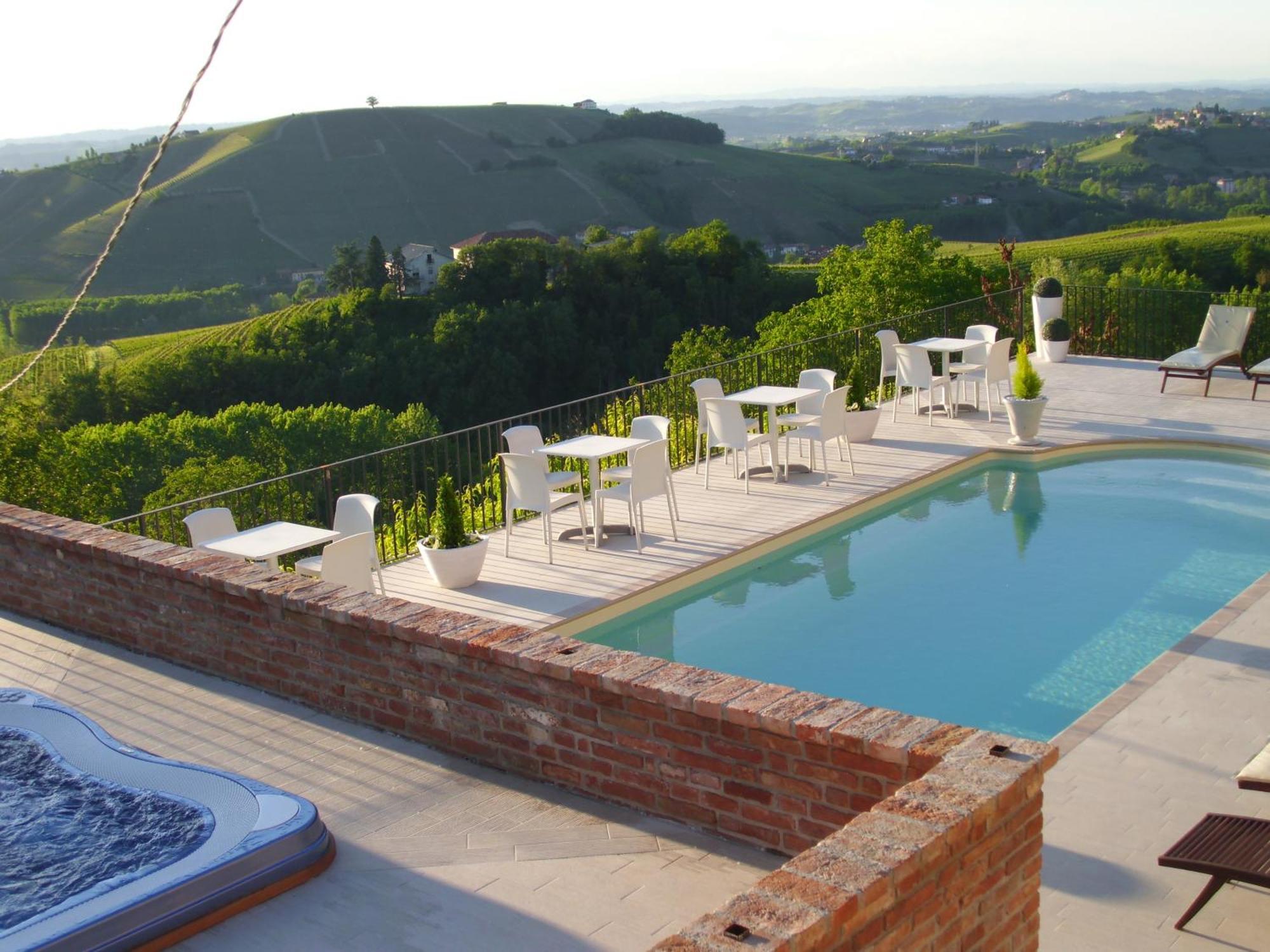 Locanda San Giorgio Neviglie Bagian luar foto