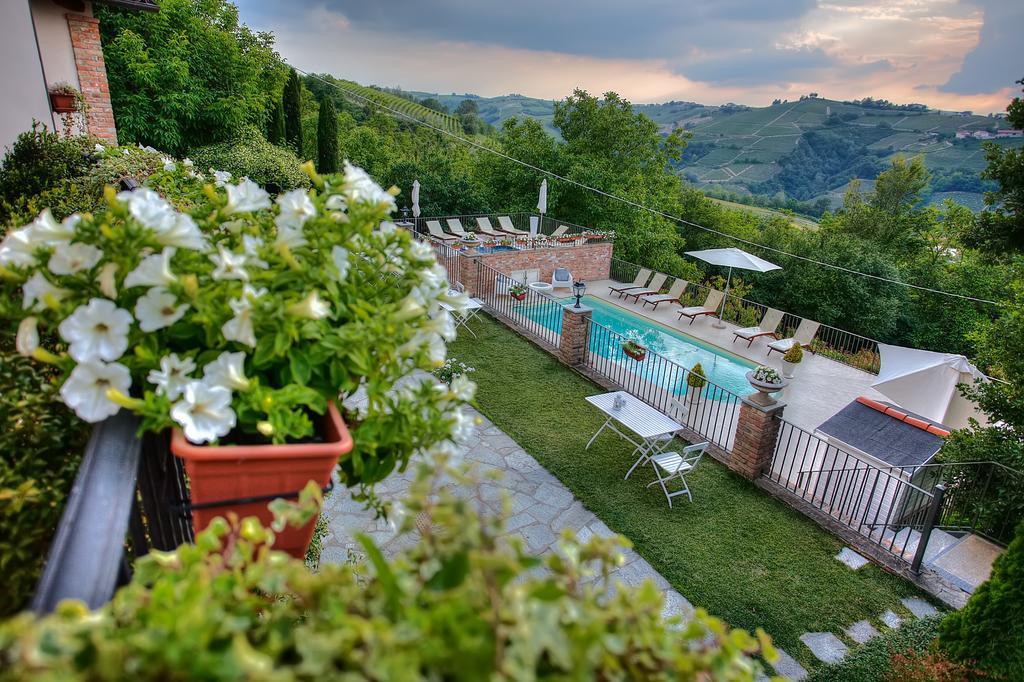 Locanda San Giorgio Neviglie Bagian luar foto