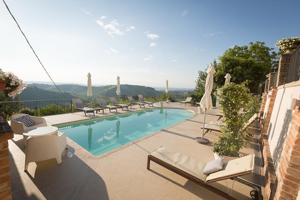Locanda San Giorgio Neviglie Bagian luar foto
